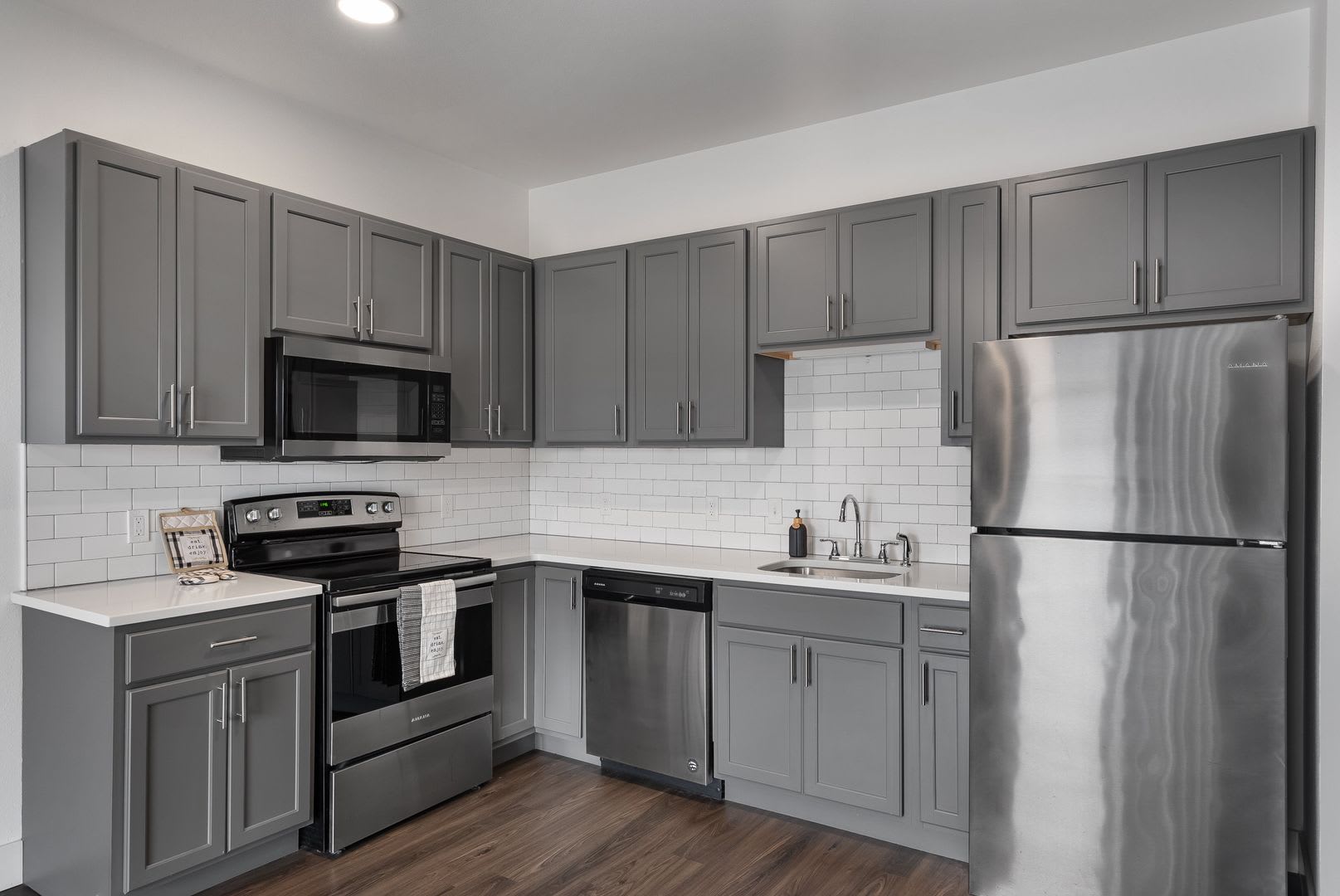 Bend Apartments – photo 1 of 123