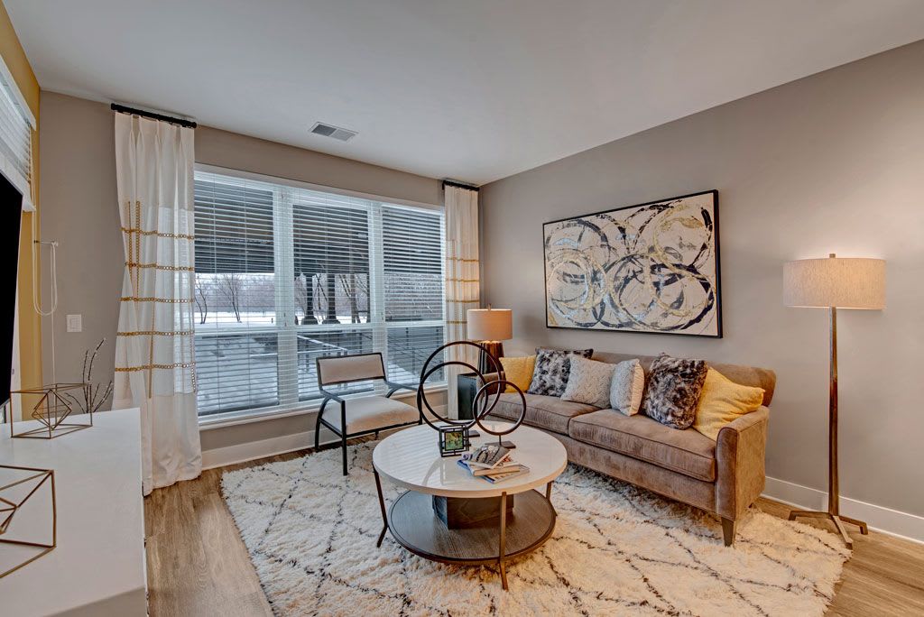 River House – photo 1