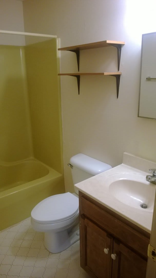 Woodland Hills Apartments