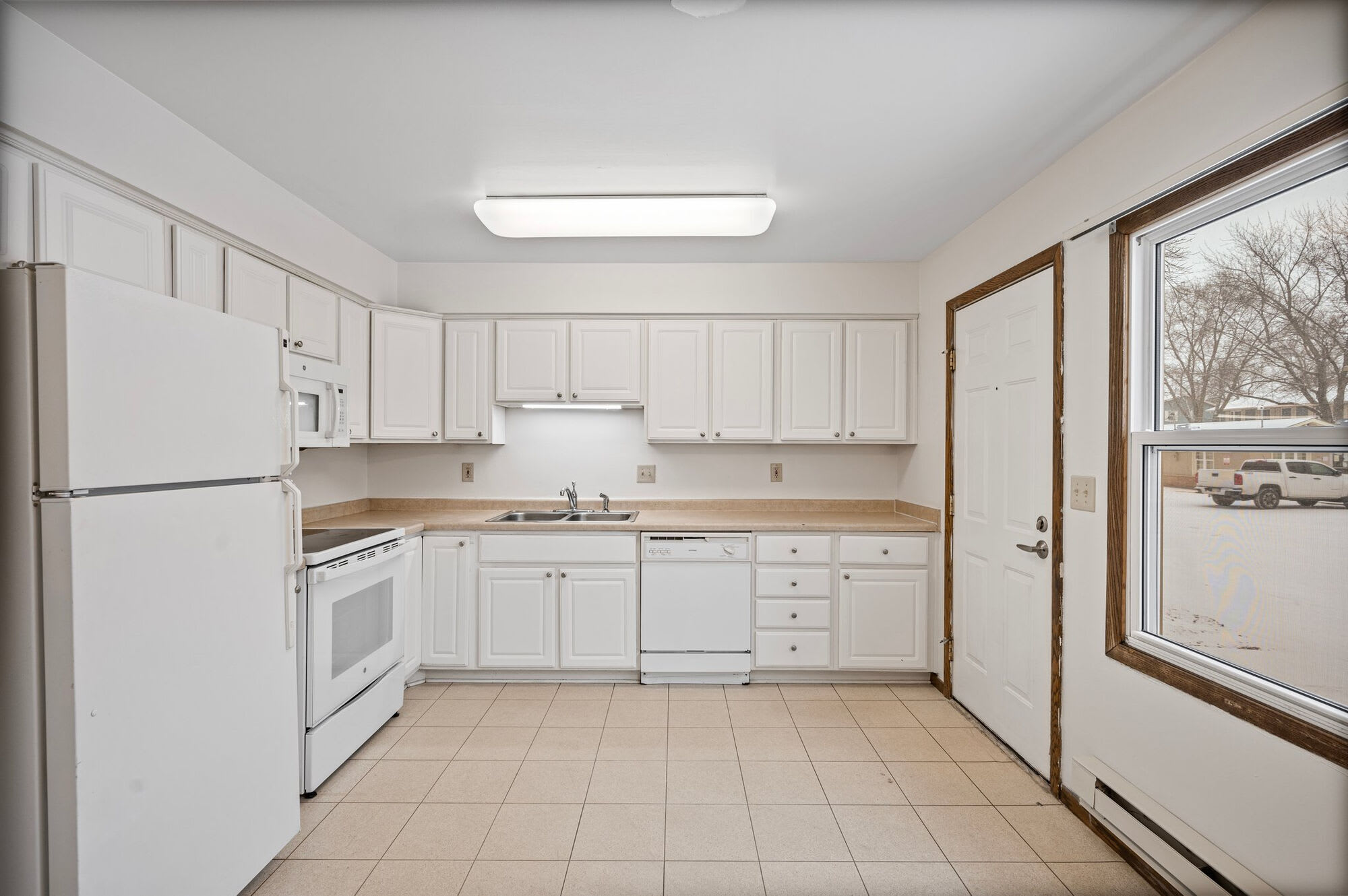 Oak Street Townhomes – photo 1