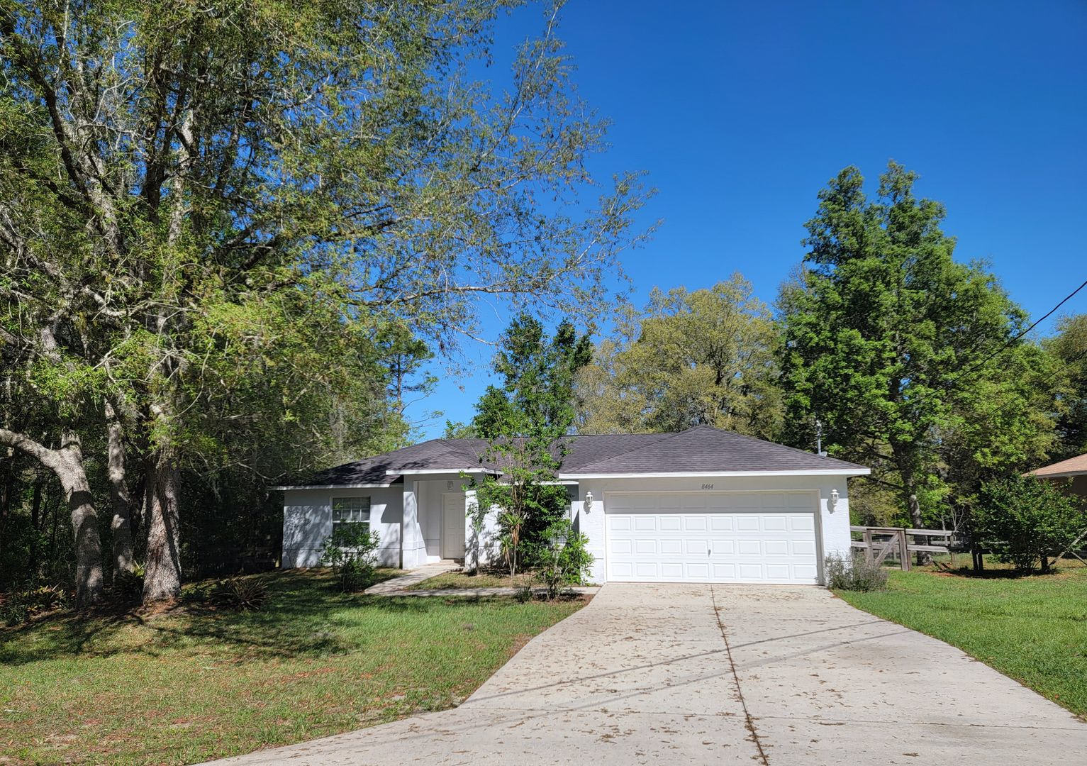Gorgeous 3/2/2 in Citrus Springs!!! – photo 1