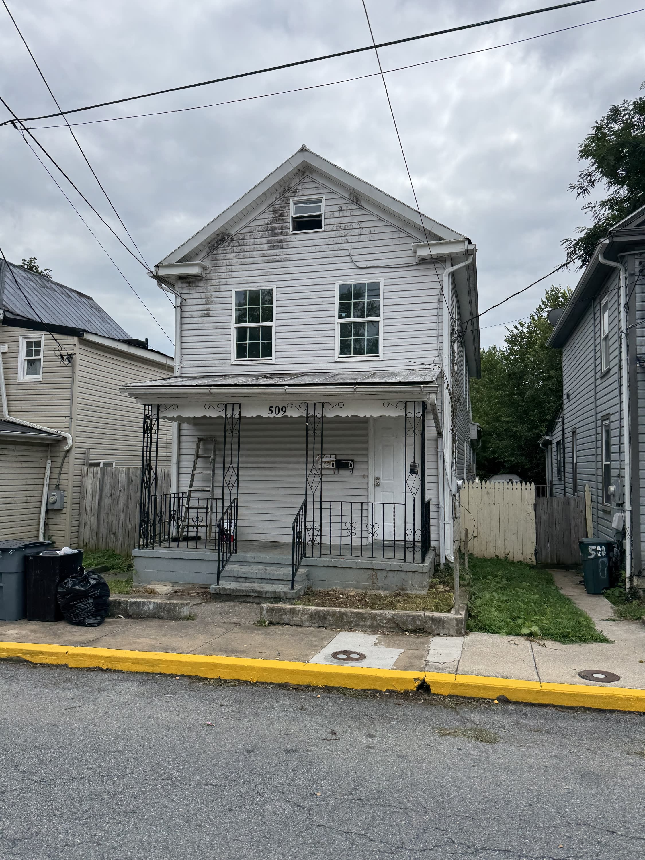 509 West Stephen Street – photo 1 of 8