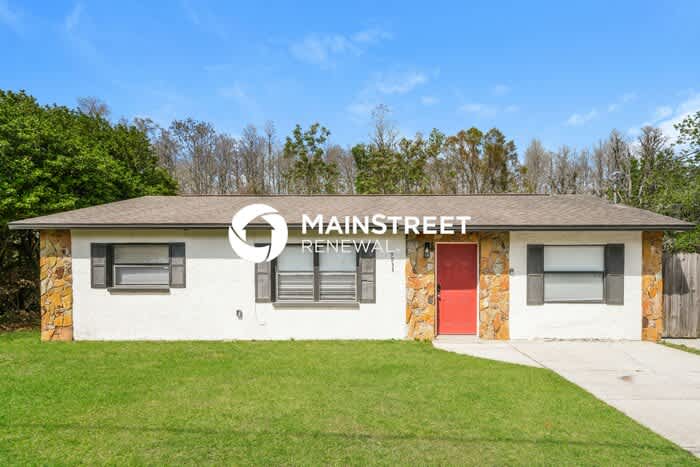 9933 Lake Drive – photo 1 of 16