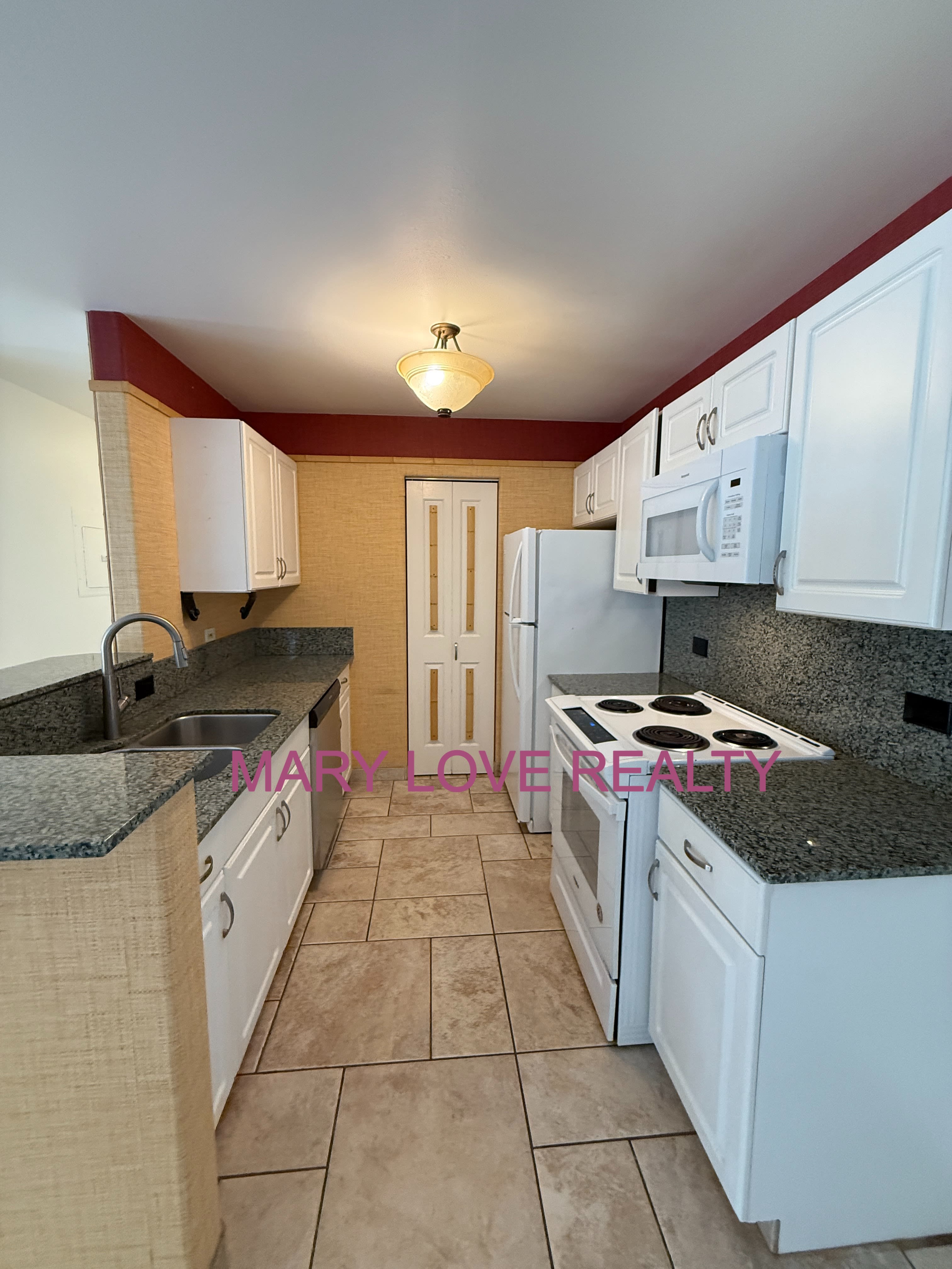75 6081 Alii Drive – photo 1 of 16