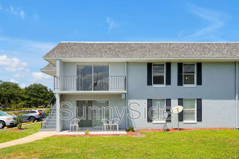 915 W. Oak Ridge Road – photo 1