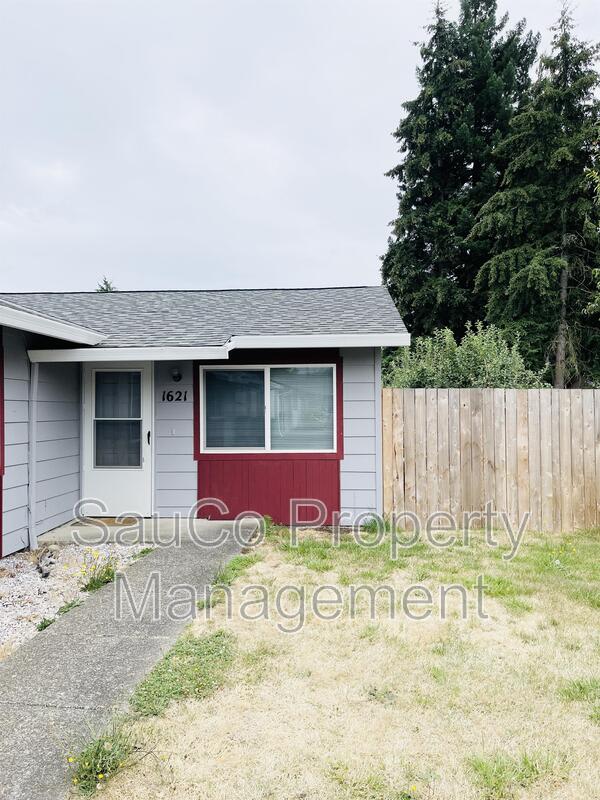 1621 23rd Avenue – photo 1 of 17