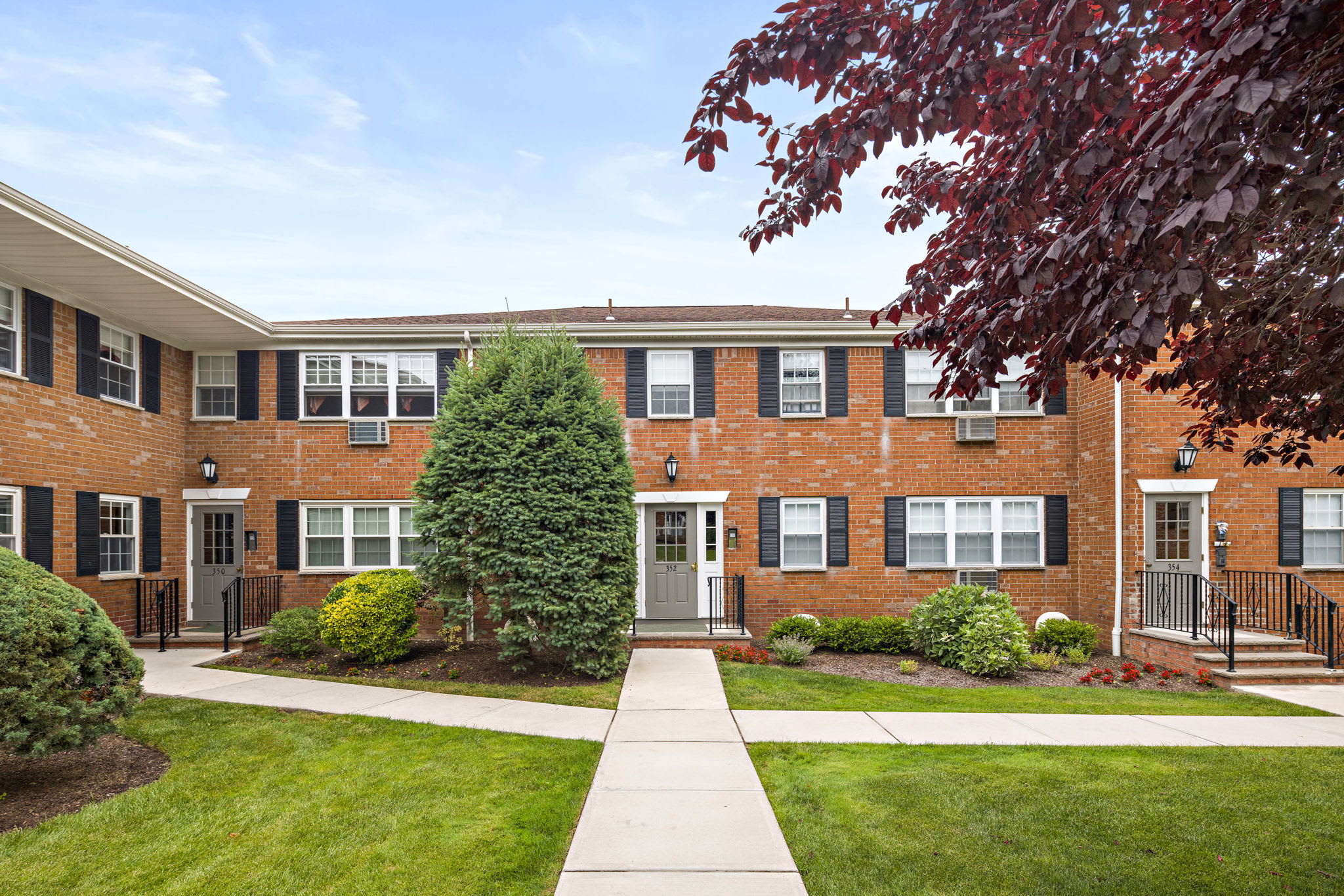 336-D Hackensack Street – photo 1 of 10