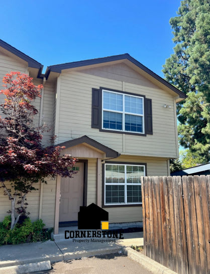 173 North Royal Avenue – photo 1 of 56