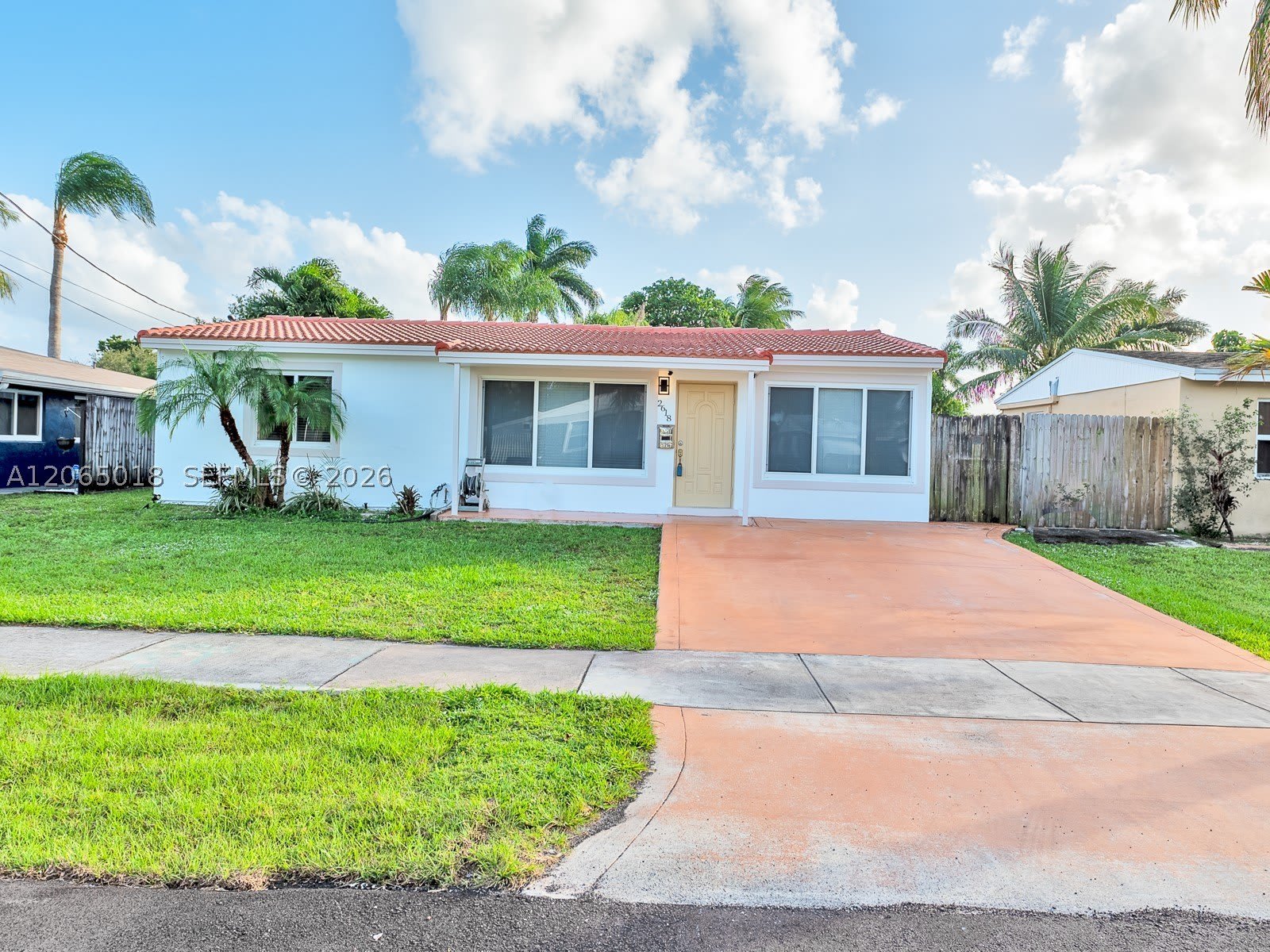 2618 Sherman St – photo 1