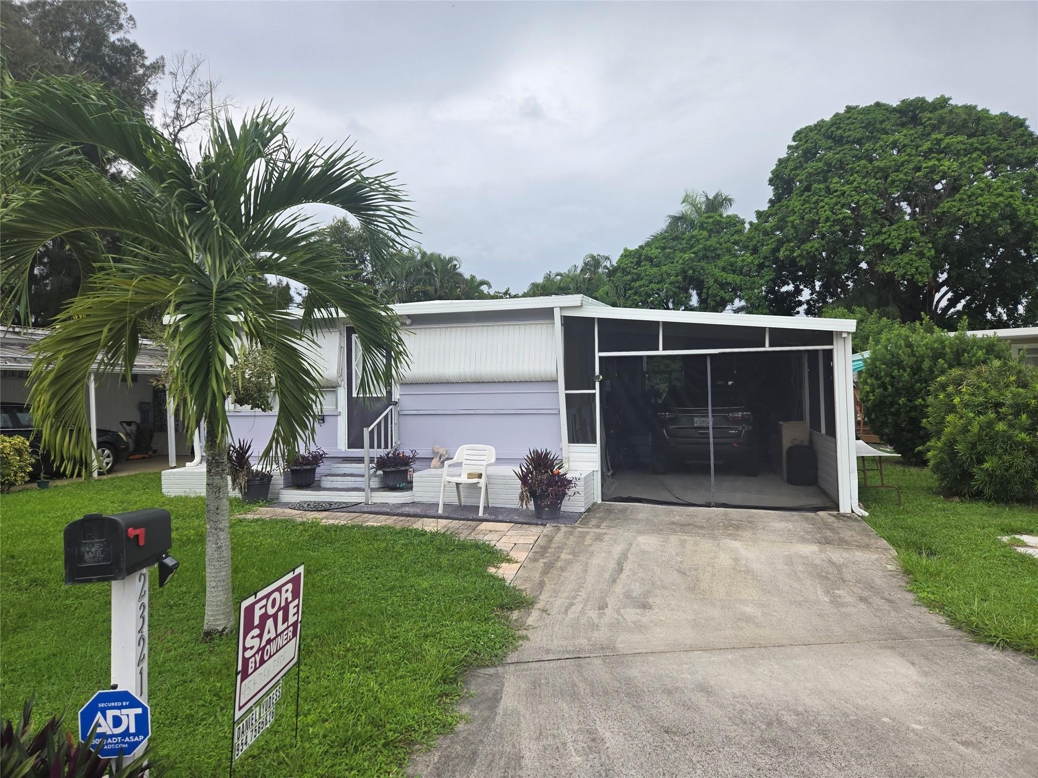 2321 SW 87th Terrace – photo 1