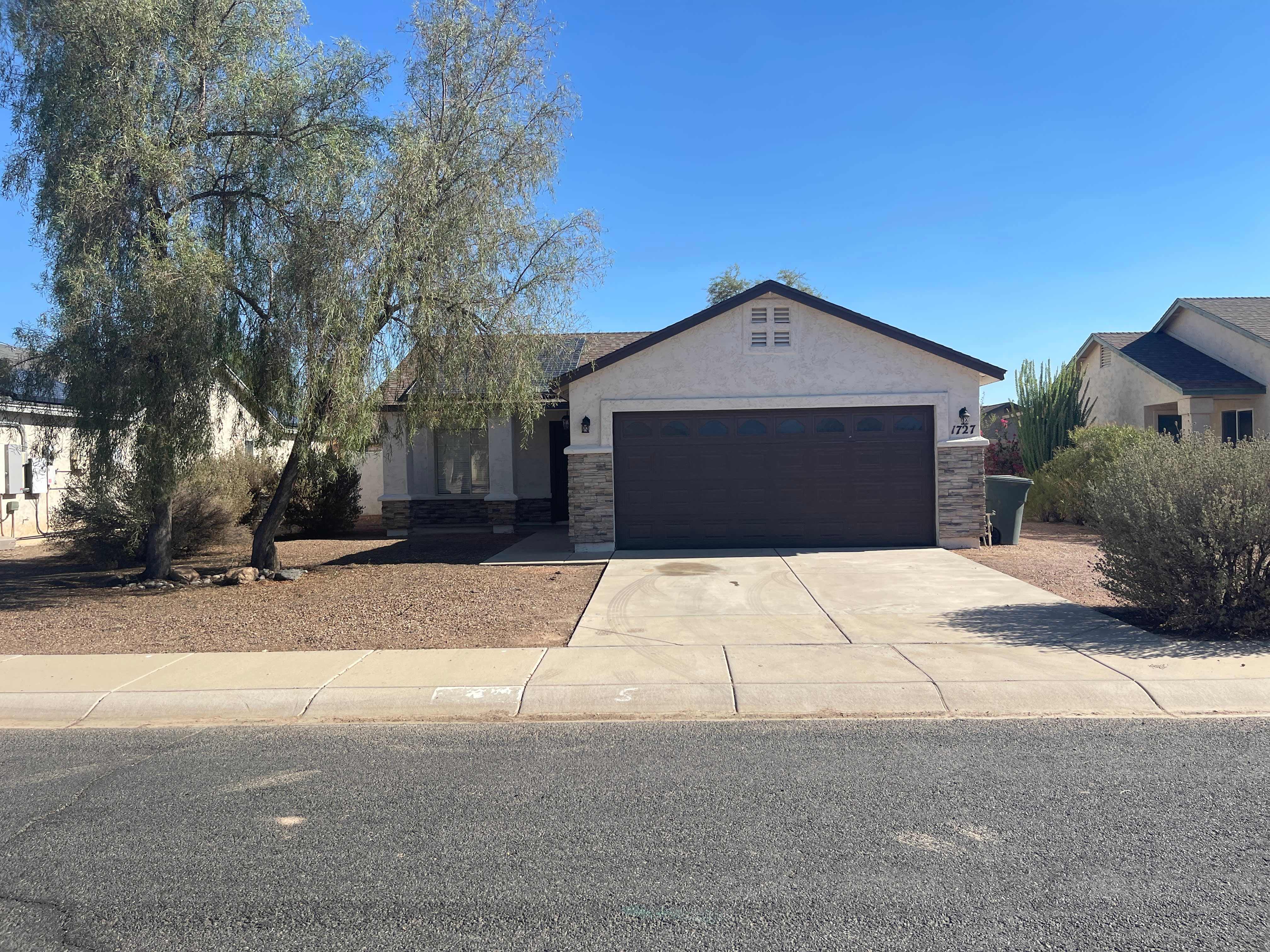 1727 E Birch St – photo 1