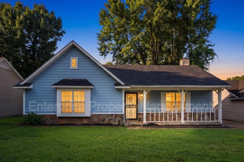 4569 Columbia Woods Ln – photo 1