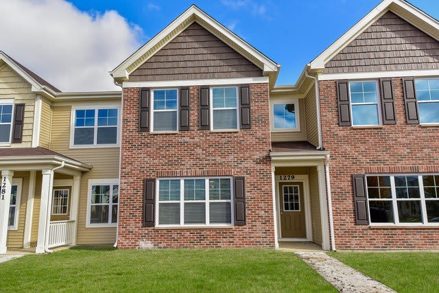 1277 Comiskey Avenue – photo 1 of 21