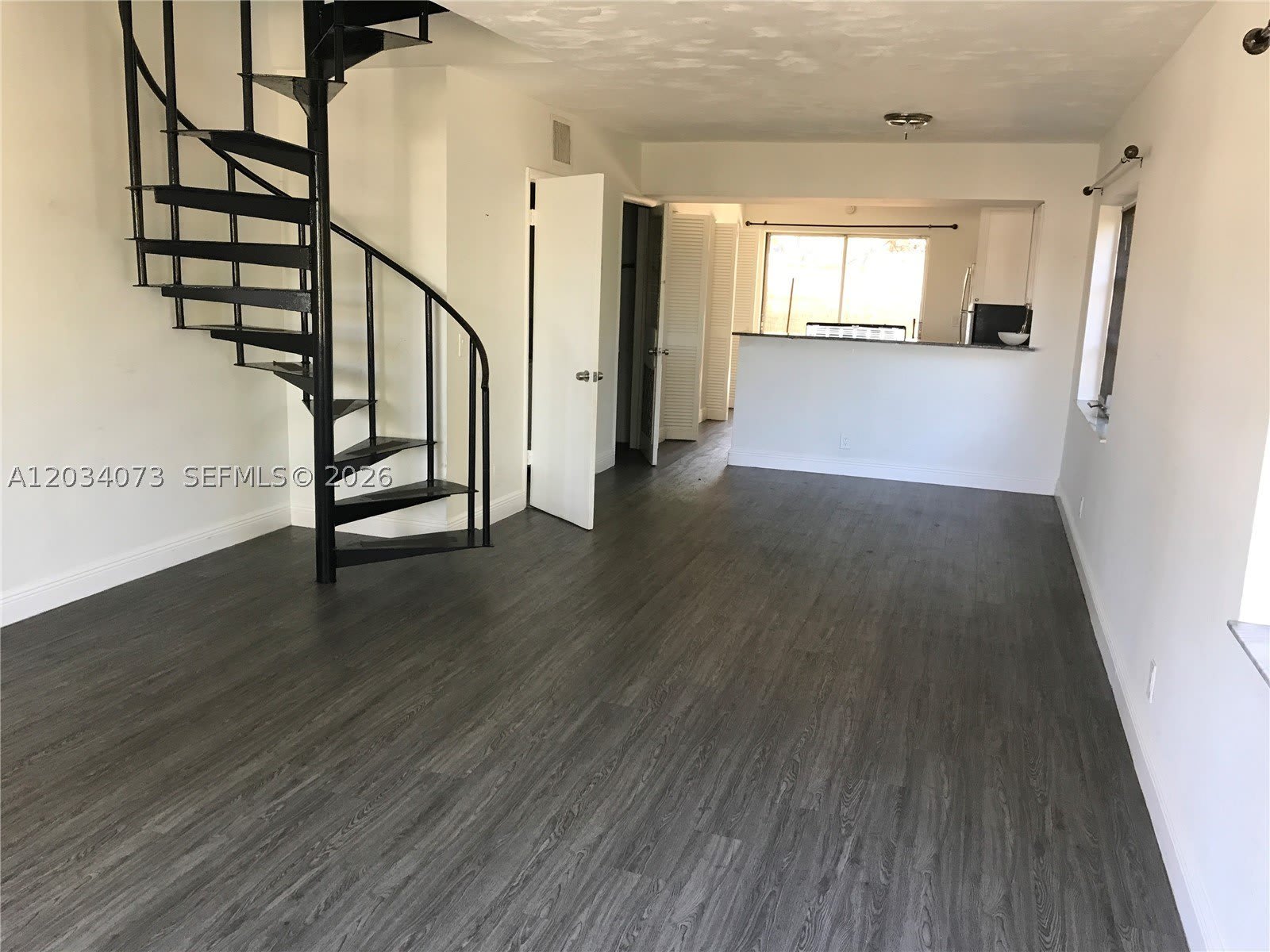 2444 SW 58 Mnr – photo 1