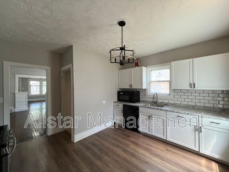 8203 Denison Avenue – photo 1