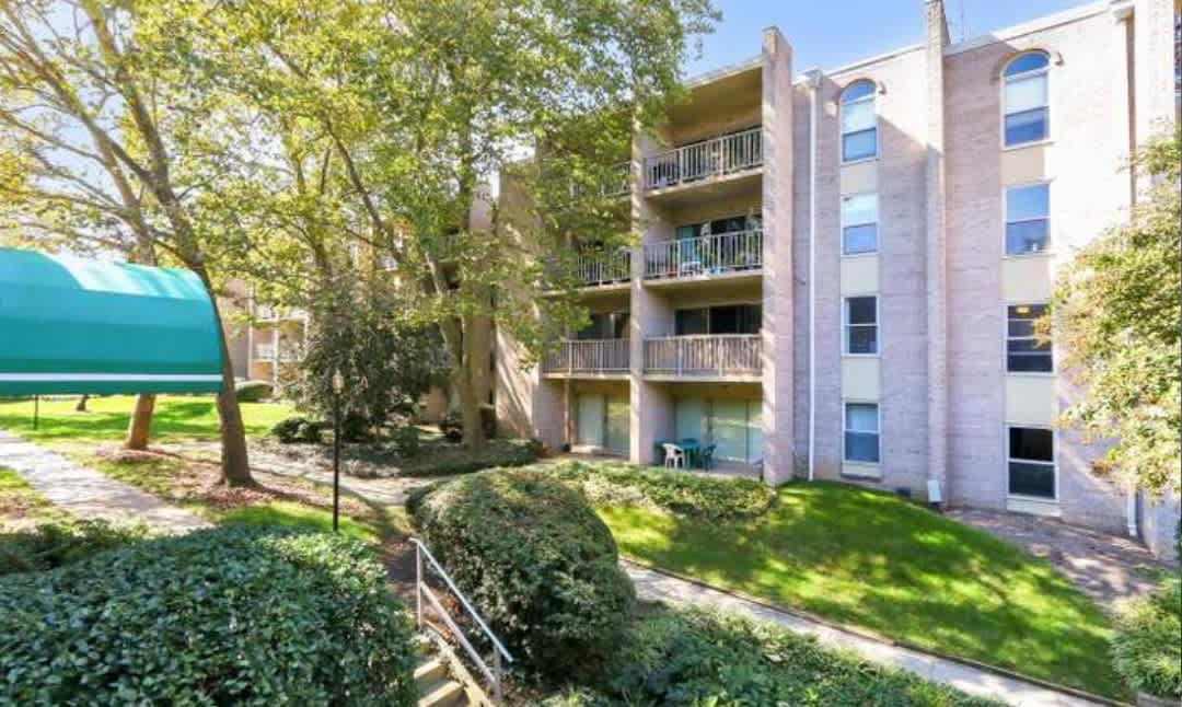 5205 Duke St – photo 1