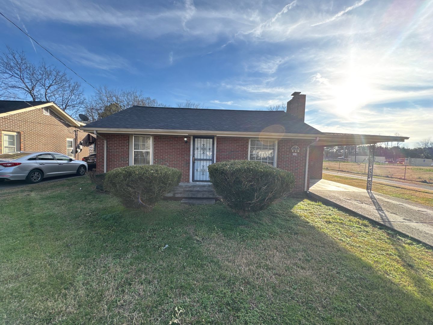 Charming 3BR Near MTSU & Downtown Murfreesboro *MOVE-IN SPECIAL* 1/2 Off First Months Rent! – photo 1