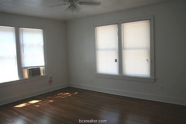 814 Banks – photo 1