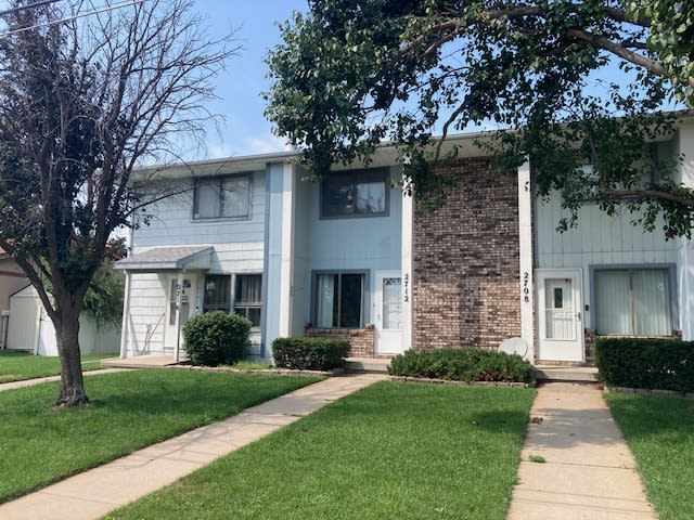 2712 W 5th – photo 1 of 10