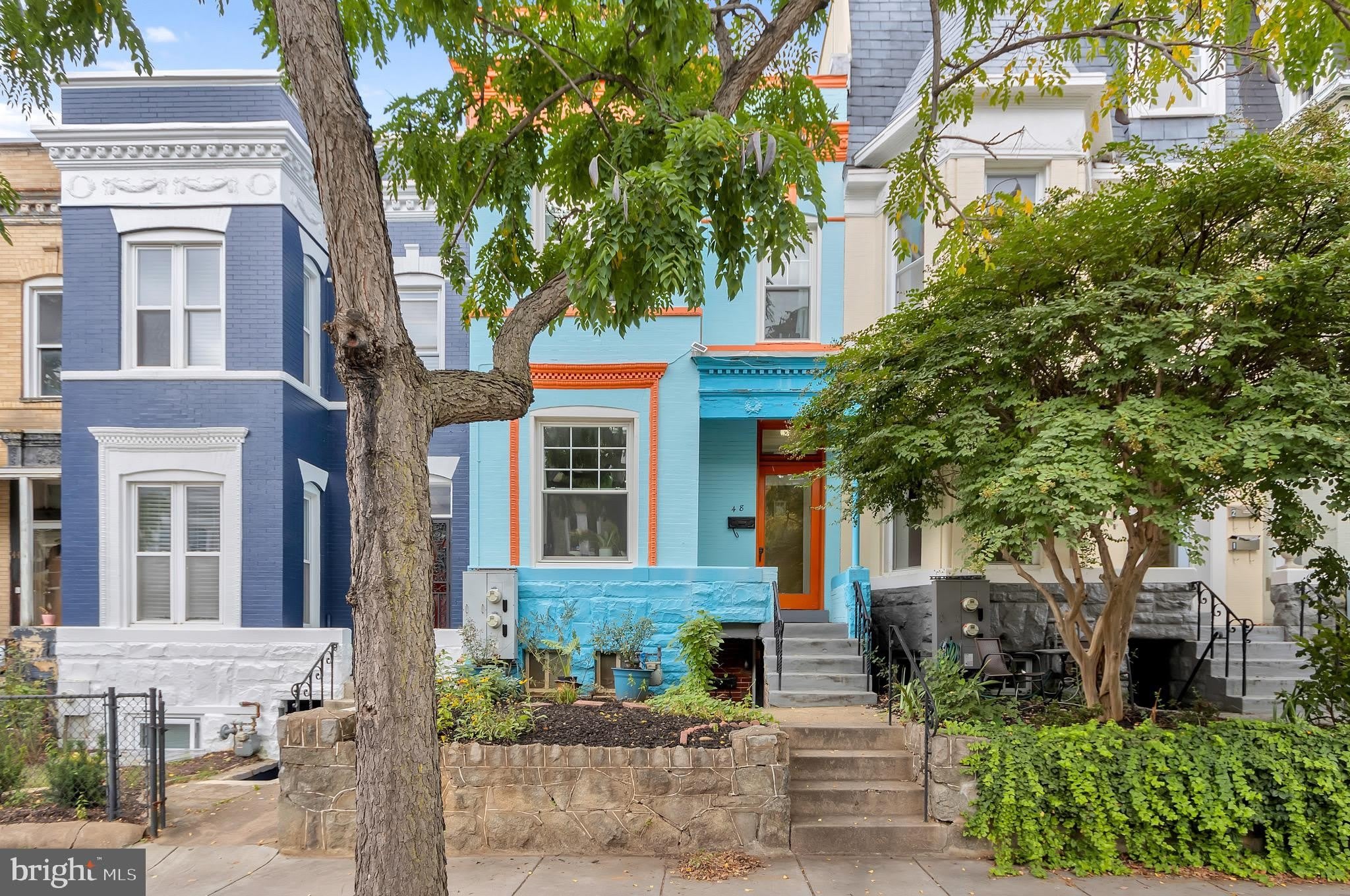 48 Q Street NE – photo 1