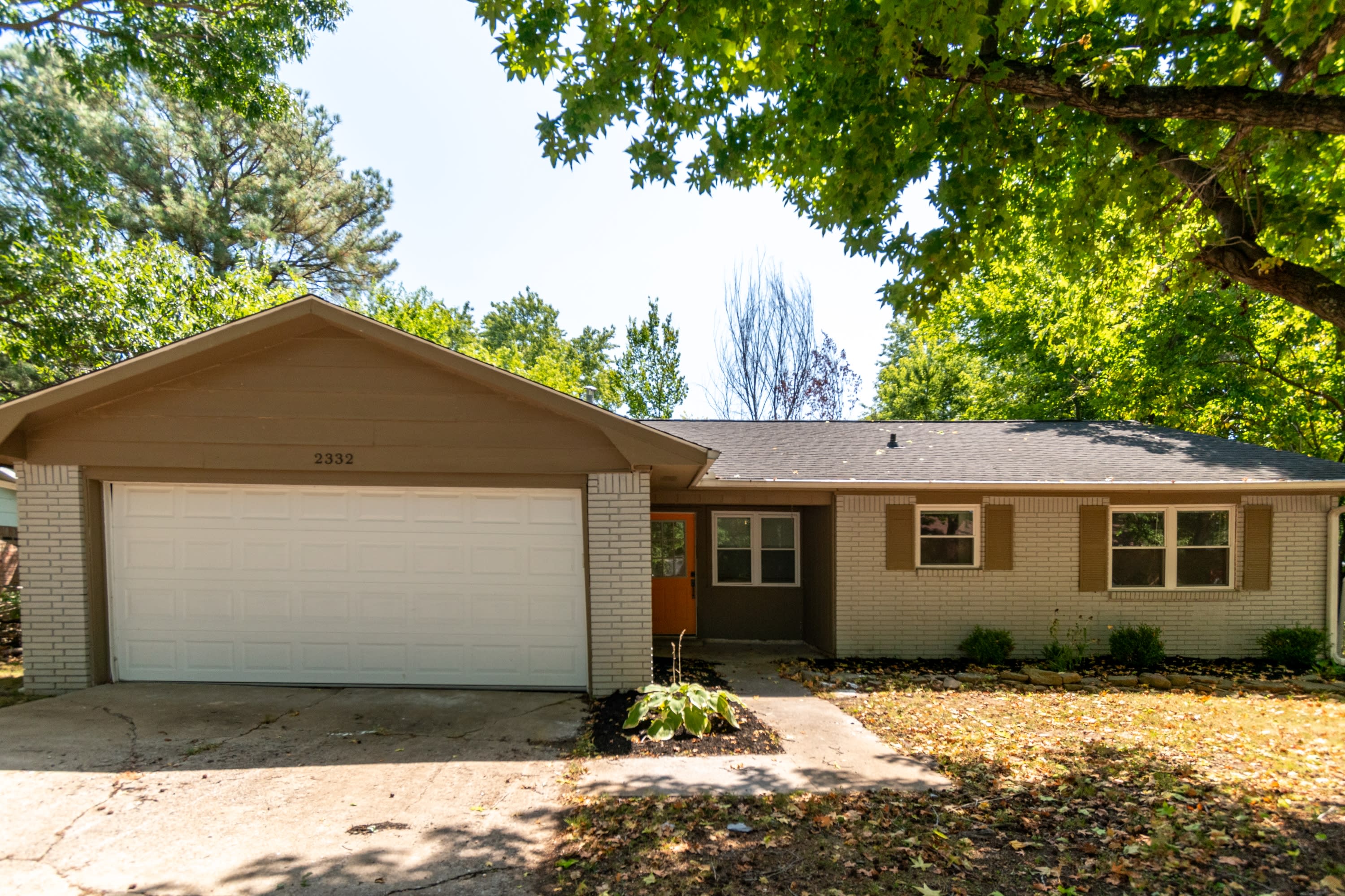 2332 South Clover Drive – photo 1