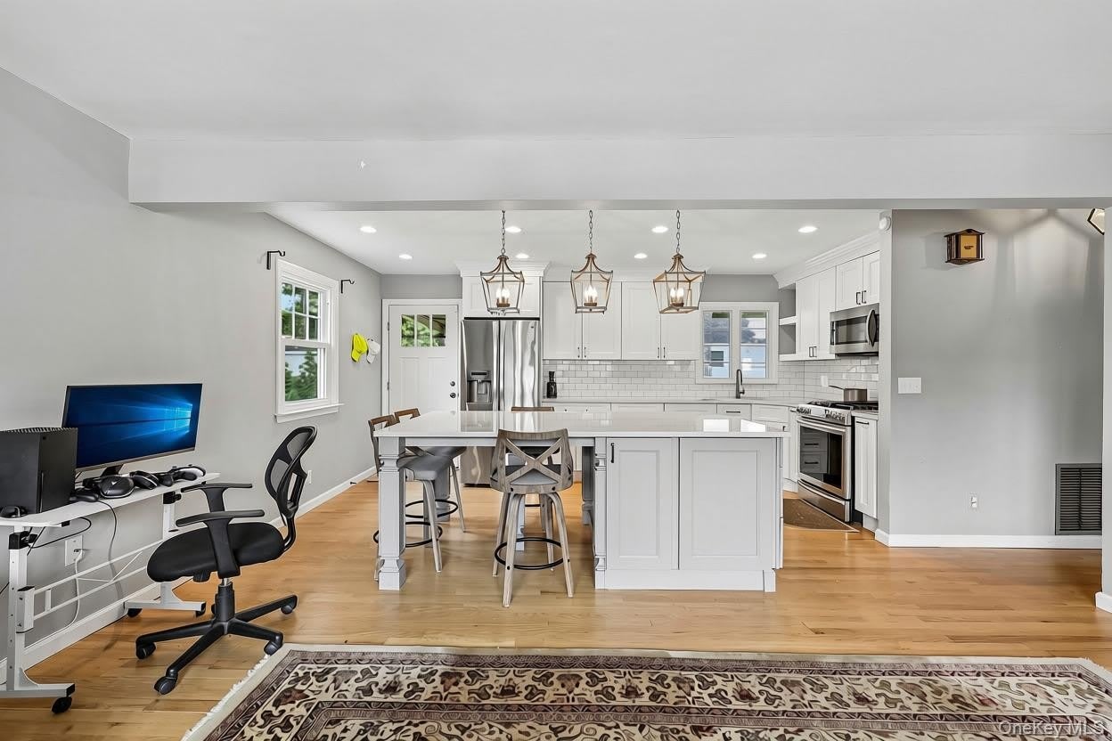 41 Sheldon Avenue – photo 1 of 22