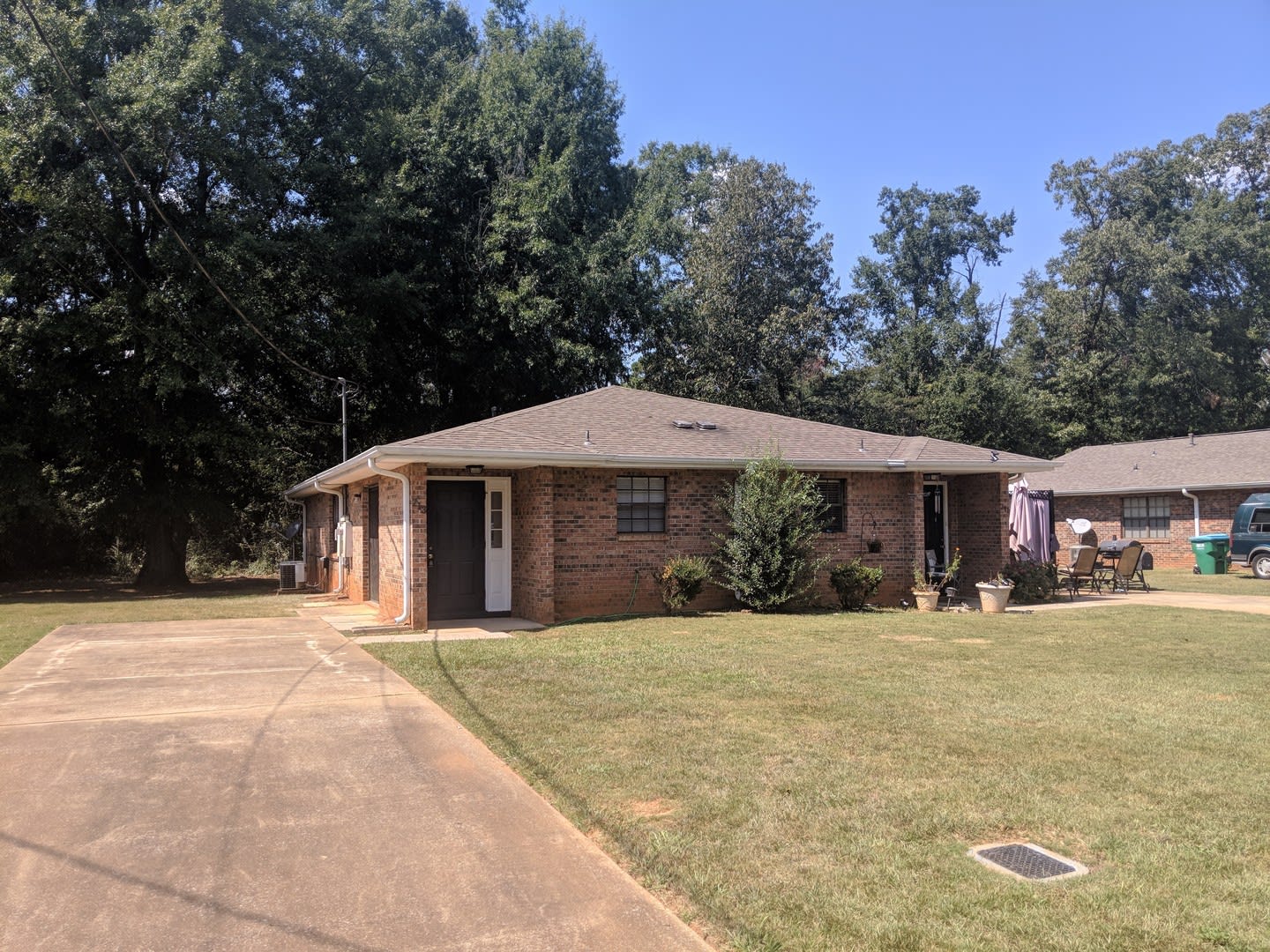 For Rent – photo 1 of 8