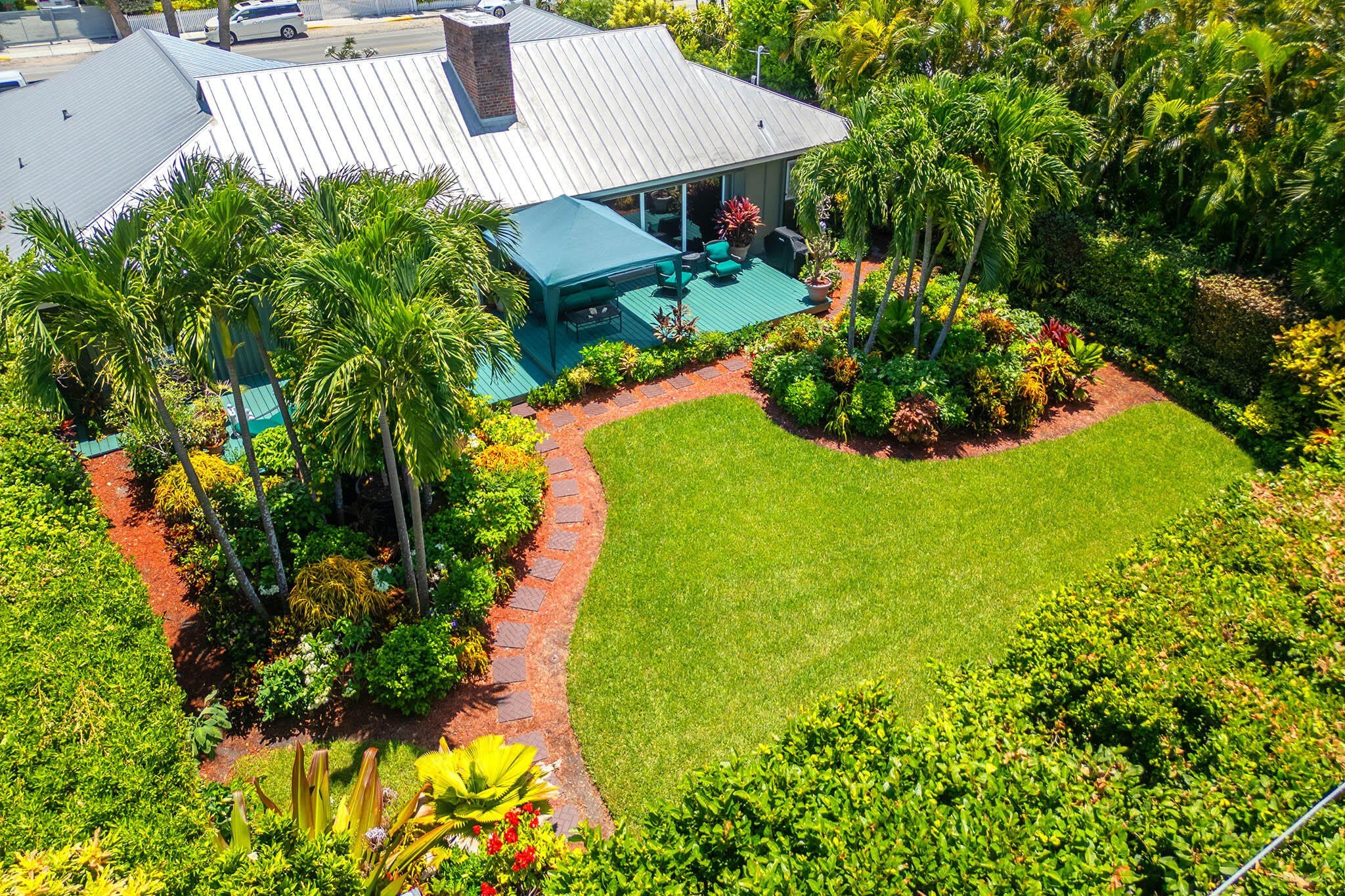 3817 Duck Avenue – photo 1