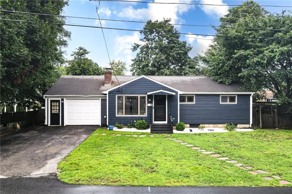123 Lockhaven Road – photo 1