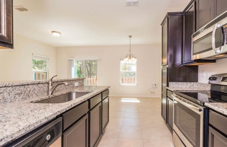 126 Moultrie Village Lane 1 – photo 1 of 362