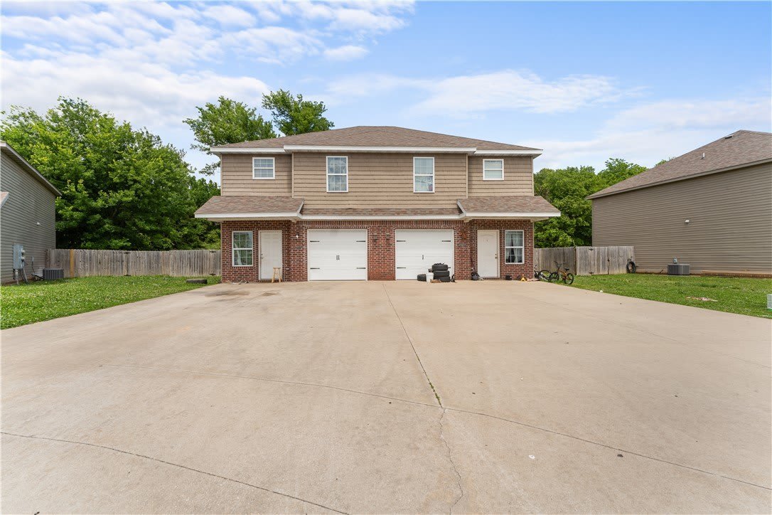 840 Baker Street – photo 1 of 17