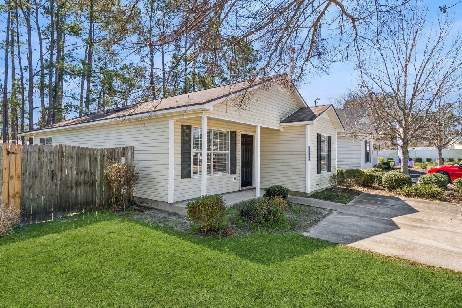 West Towne Cottages – photo 1