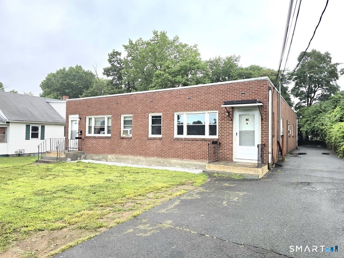 148 Sisson Street – photo 1 of 8