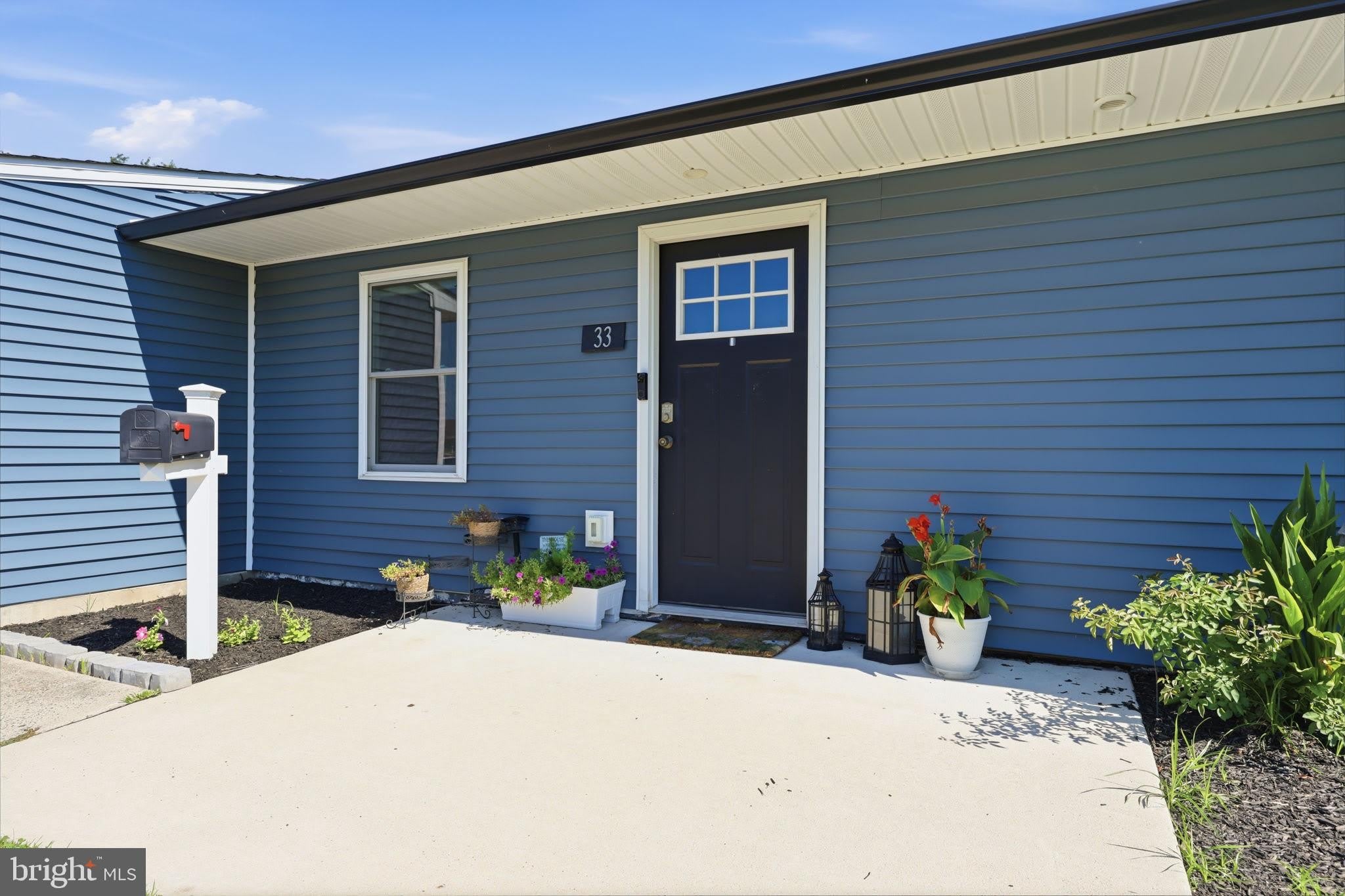 33 Wildrose Lane – photo 1