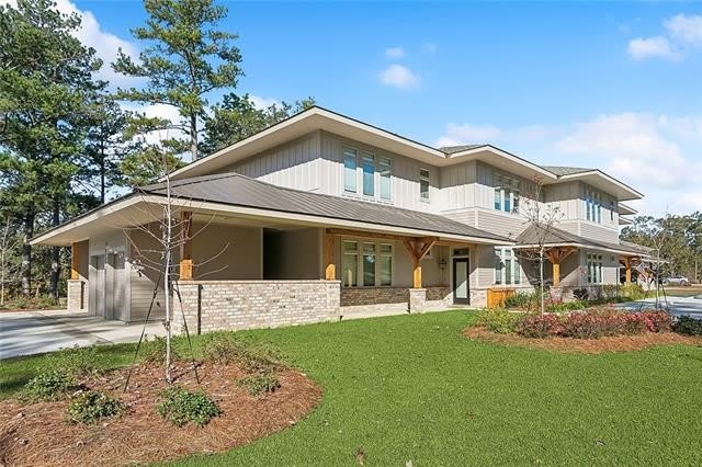 125 GOLF COTTAGE Drive – photo 1 of 30