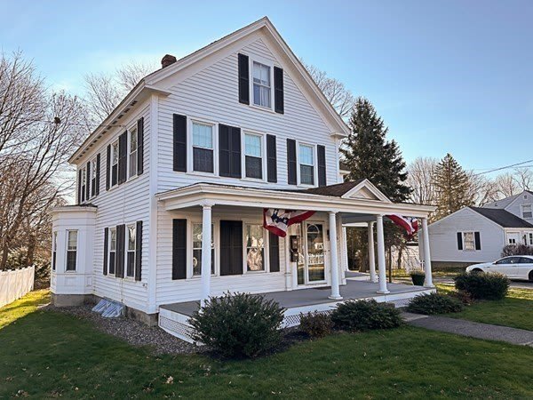 63 Maple Ave – photo 1 of 42