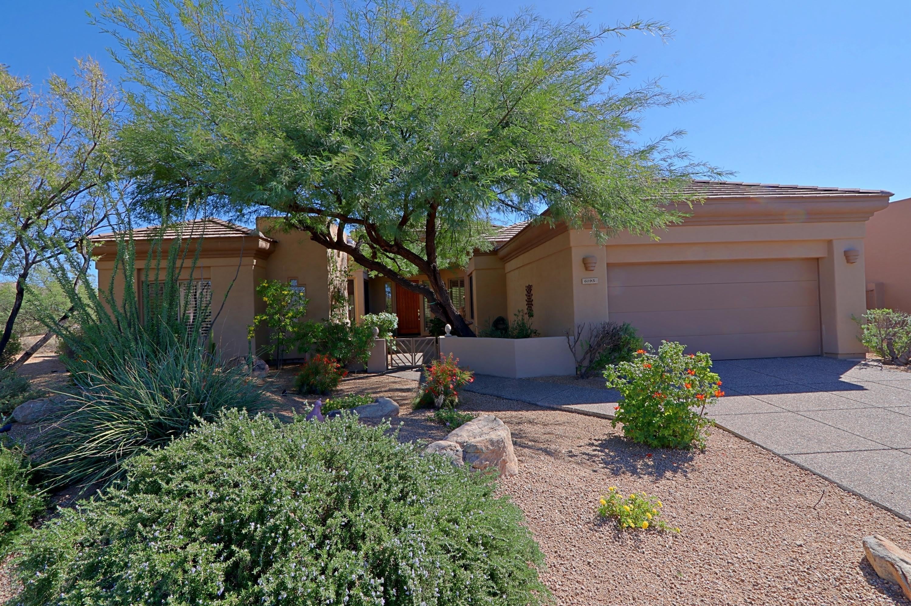 6193 E Brilliant Sky Drive – photo 1