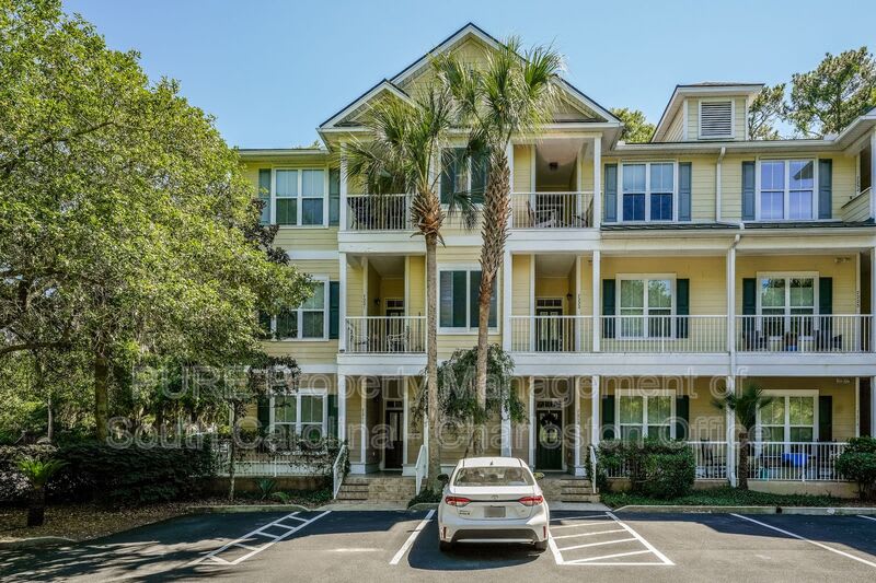 7211 Indigo Palms Way – photo 1 of 21