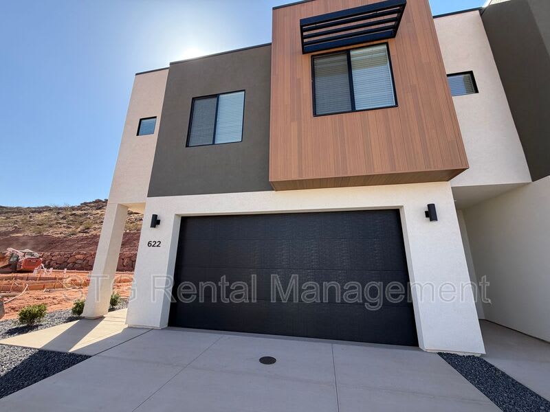 622 E Hemsworth Ln – photo 1