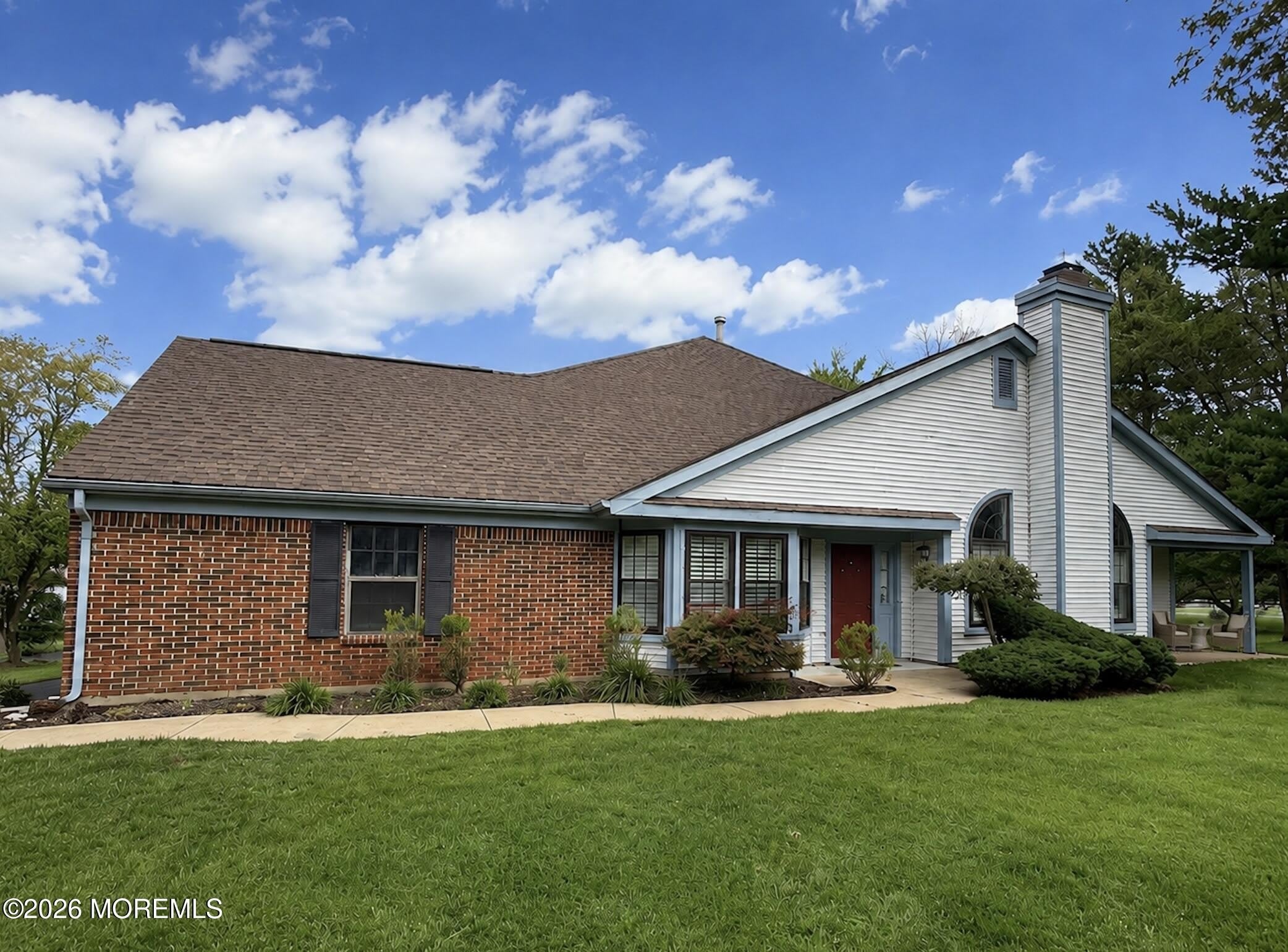 17 Old Orchard Lane – photo 1