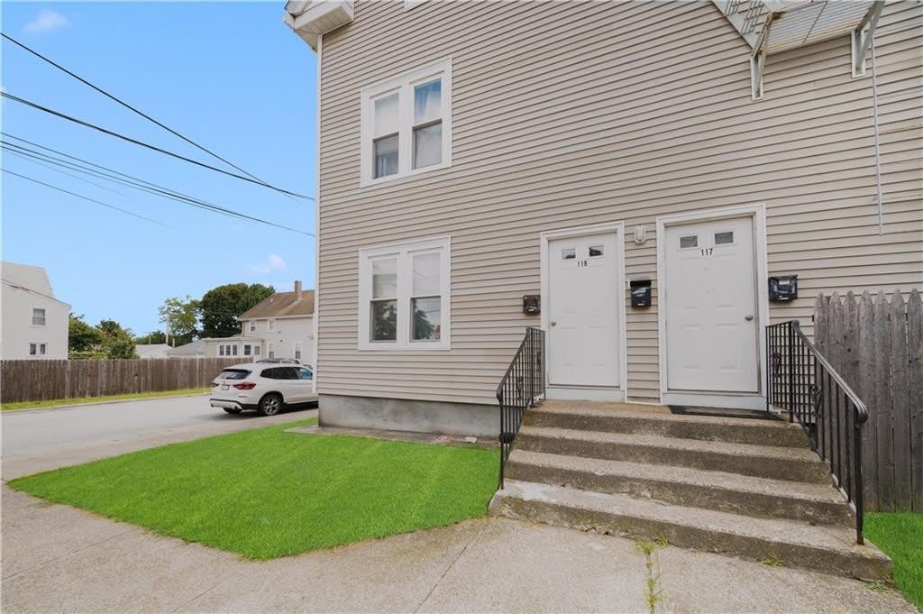 117 Englewood Avenue – photo 1