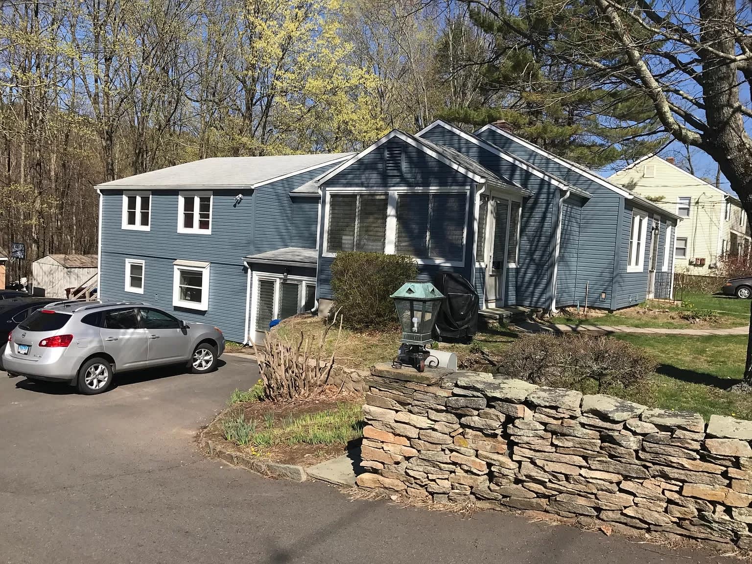 85 Perry Street – photo 1 of 16