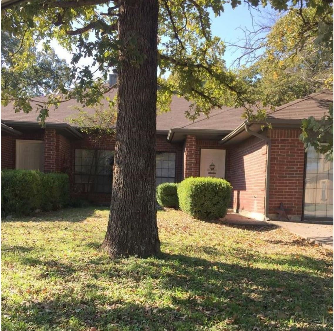 316 Lochridge Drive – photo 1 of 7
