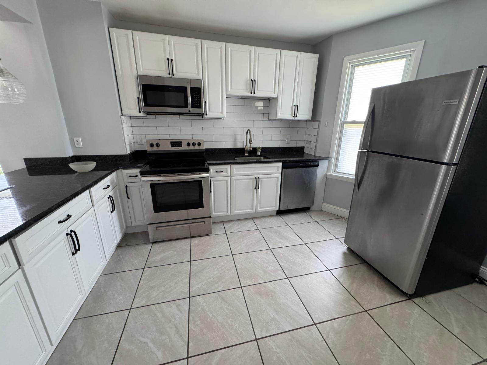 928 Pitman Avenue, Unit B – photo 1 of 8