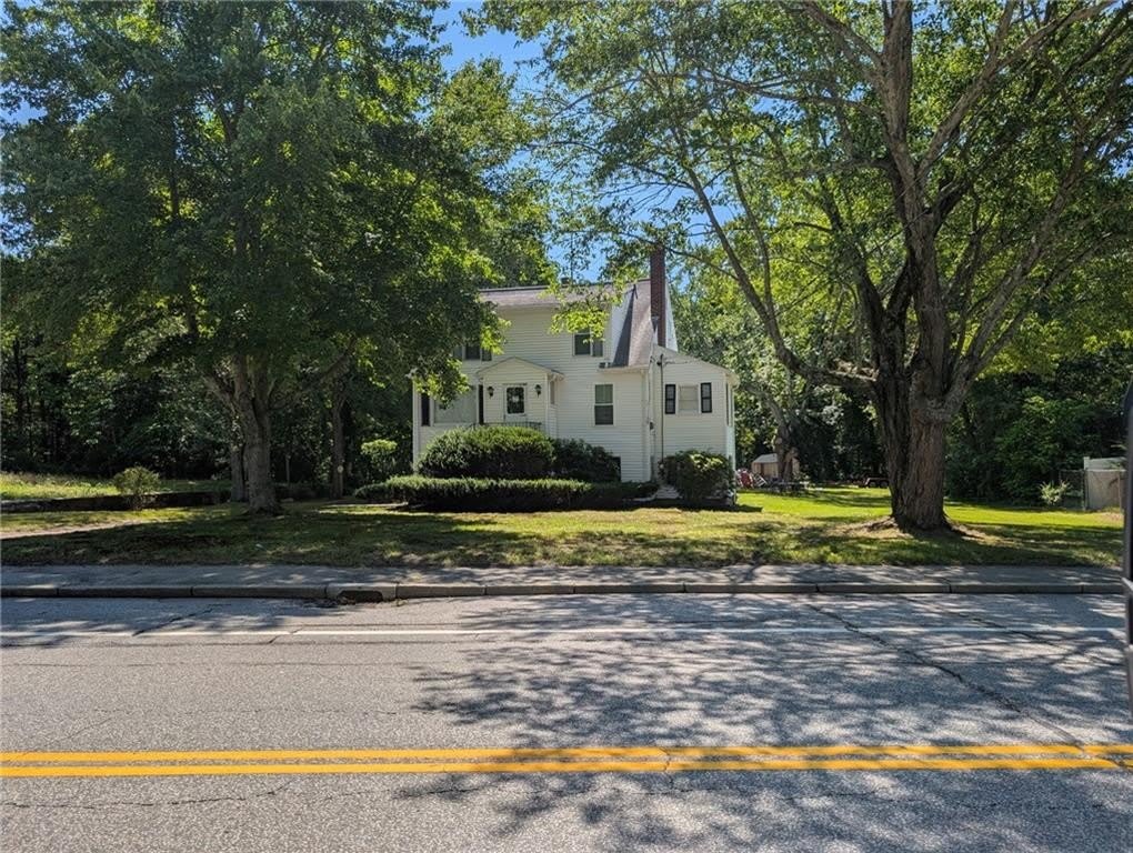 1014 Victory Highway – photo 1 of 43