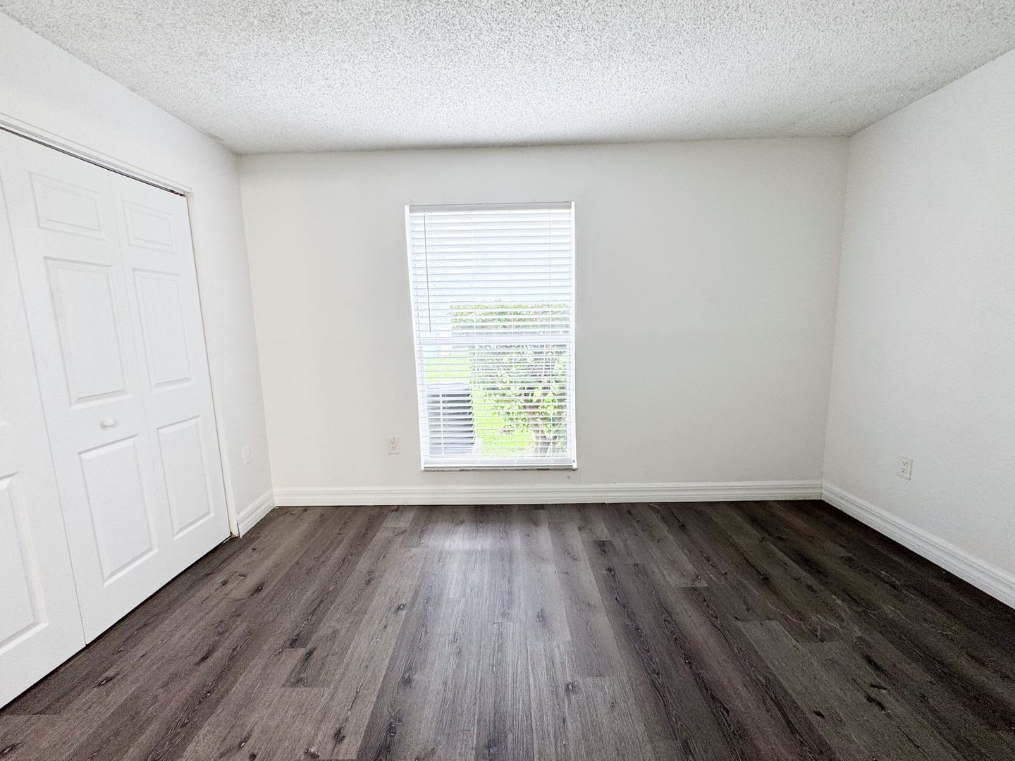 Updated one bedroom in Villa Del Sol Community – photo 1