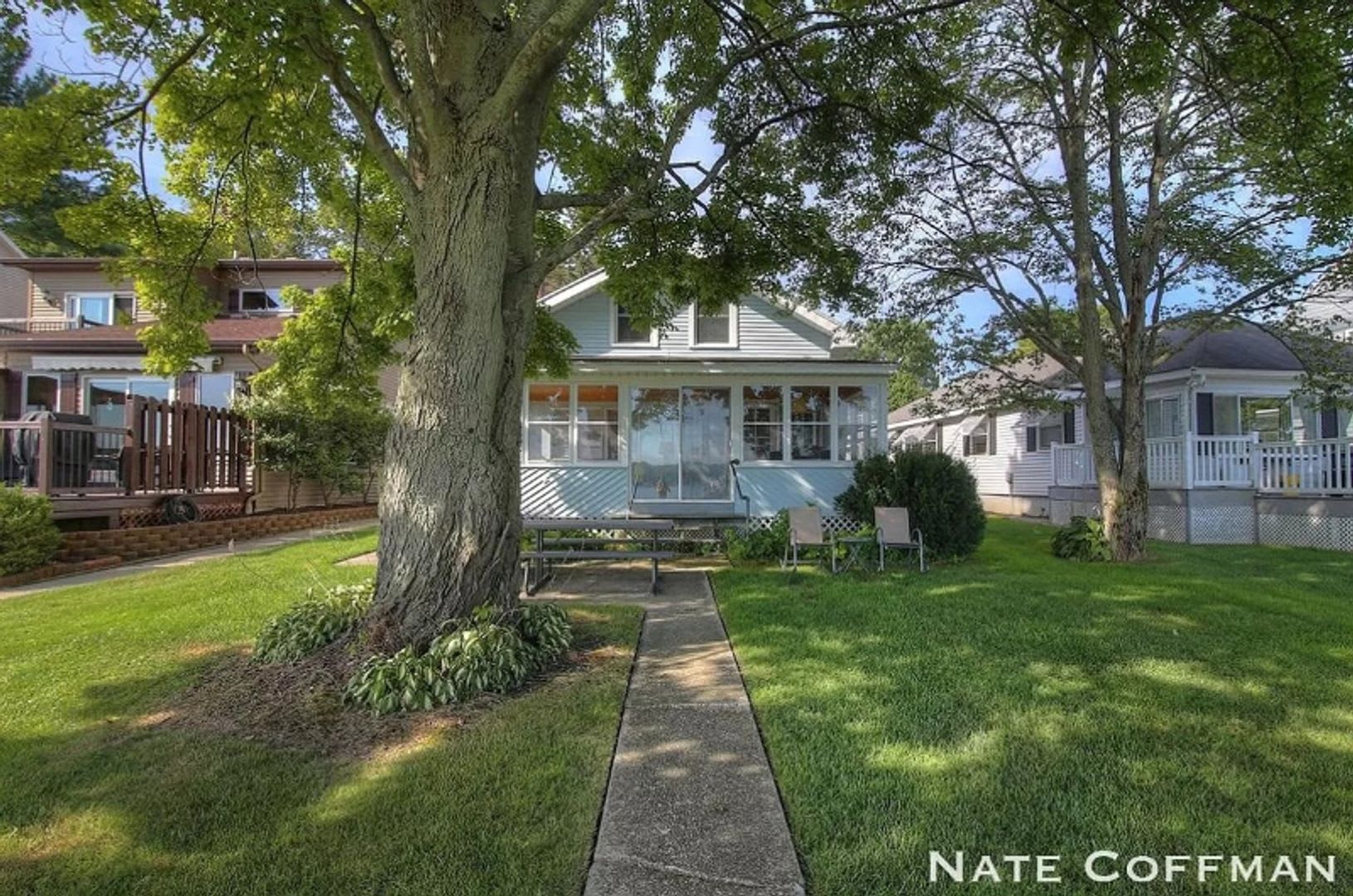 Lakefront 4 bed 2 bath home – photo 1 of 33