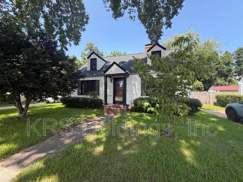 606 E Bayview Blvd – photo 1