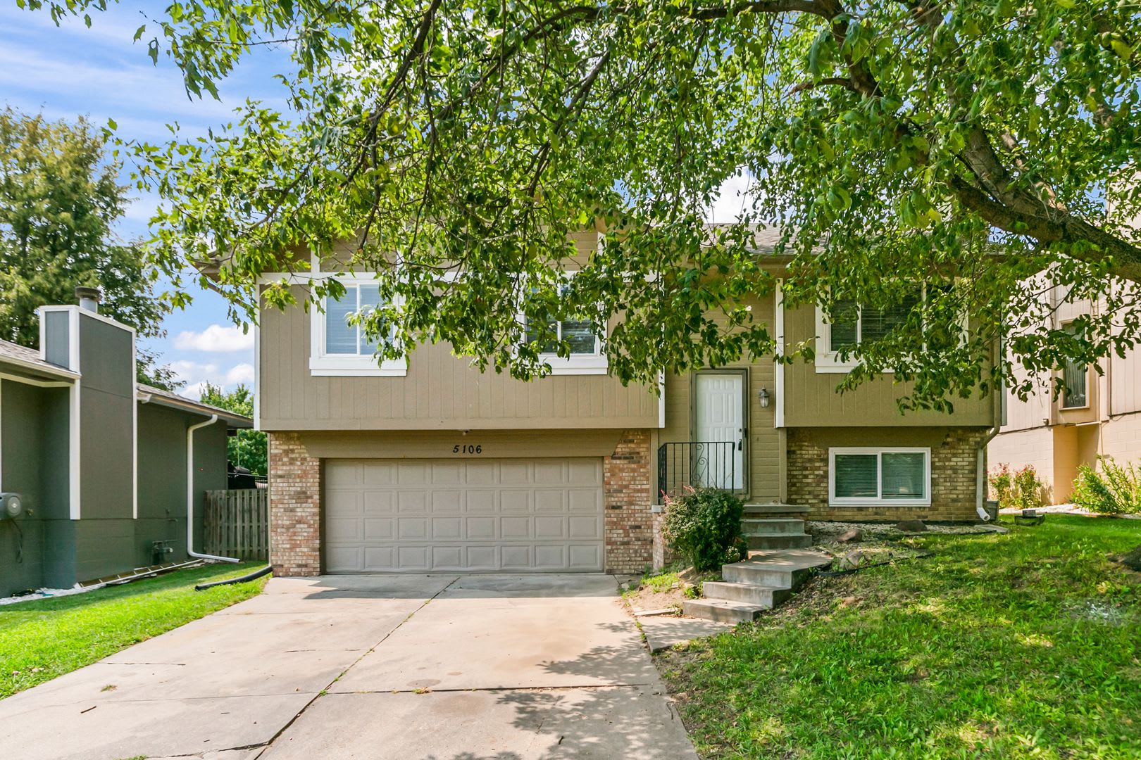 5106 N 128th St – photo 1