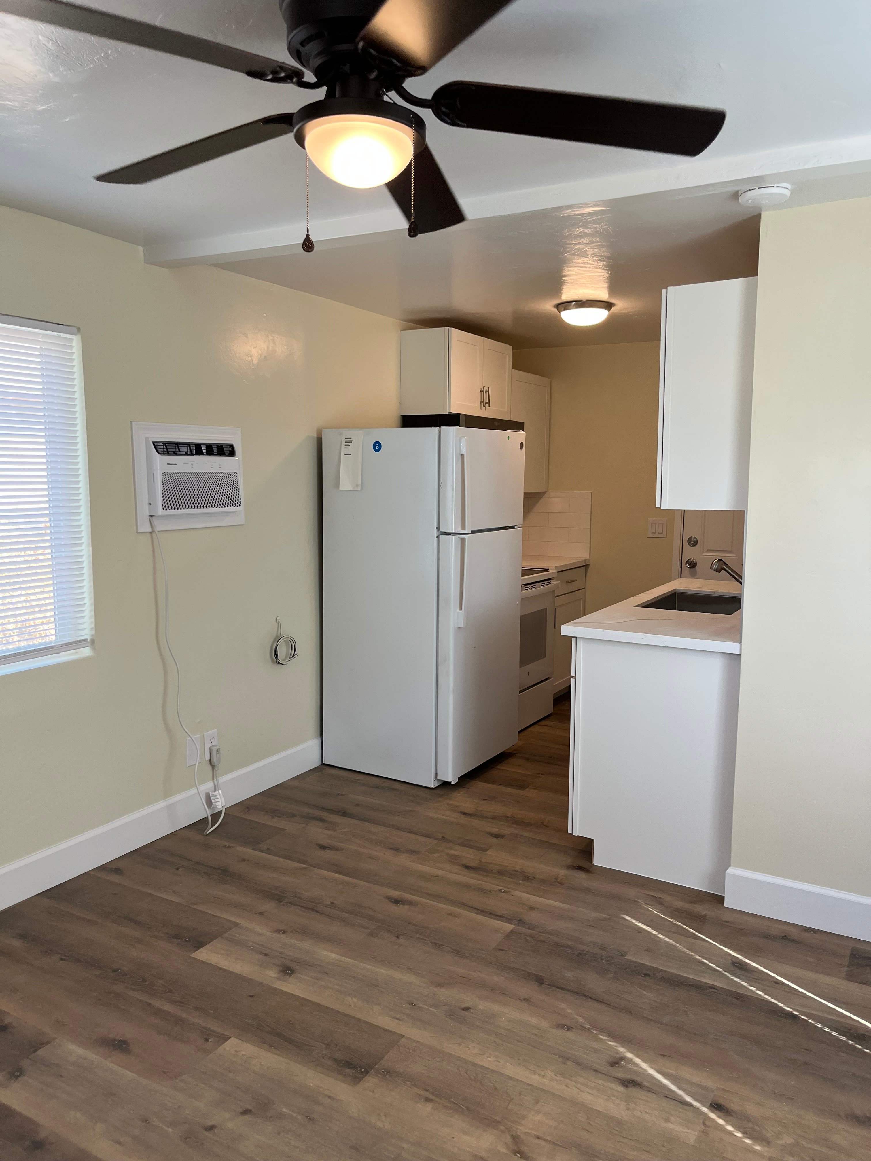 741 Gardner Ave – photo 1 of 3